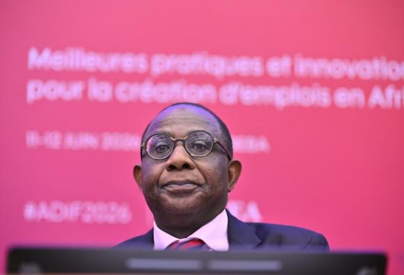  Industries of the future: transformative and labour-intensive sectors
