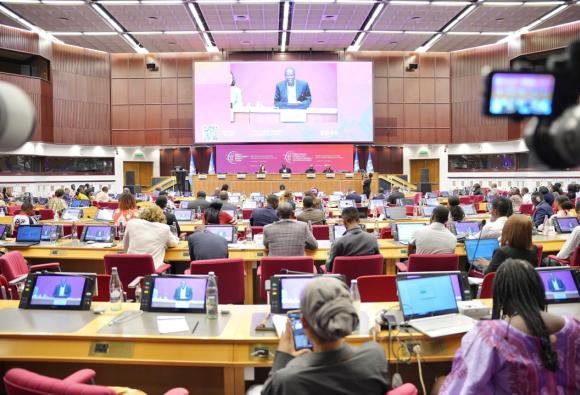  Industries of the future: transformative and labour-intensive sectors