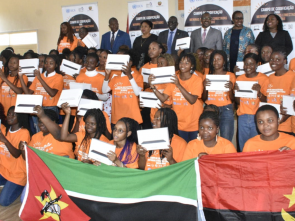 Mozambicans in “Connected African Girls Coding” initiative join thriving community of 40,000 alumni